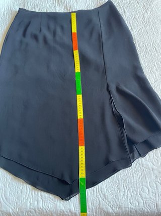 Falda midi negra