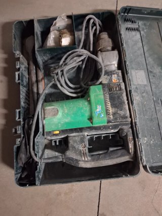 Maletín Hitachi SDS max