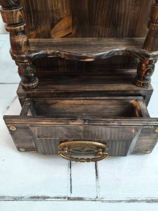 Organizador de llaves de madera y metal artesanal