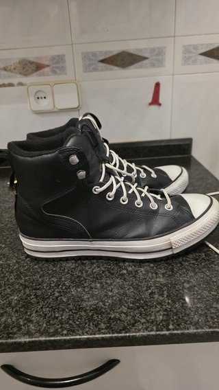 Converse Botas Negras Cordones Blancos