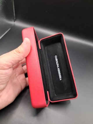 Funda Gafas Carolina Herrera Roja