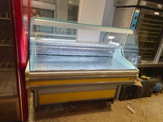 Vitrina expositora refrigerada 1m