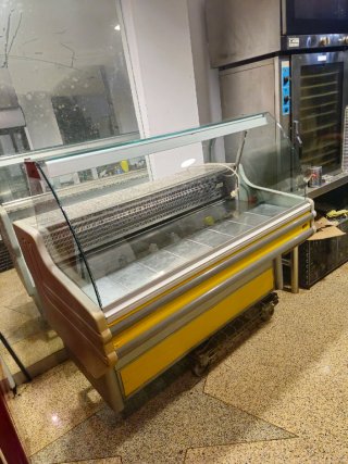Vitrina expositora refrigerada 1m