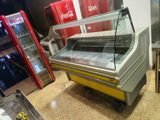 Vitrina expositora refrigerada 1m