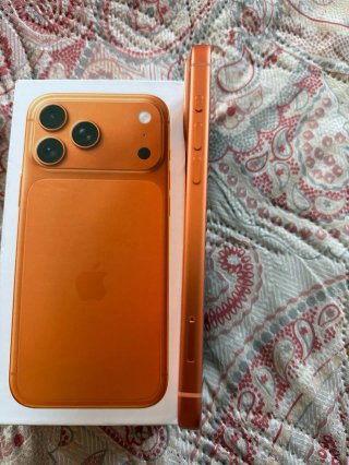 iPhone 17 Pro Max Naranja