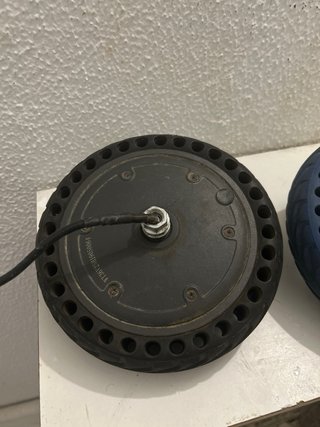 Rueda Delantera Eléctrica