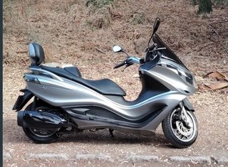 Piaggio X10 350 Executive Plata