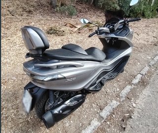 Piaggio X10 350 Executive Plata