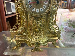 RELOJ DE BRONCE DECORATIVO