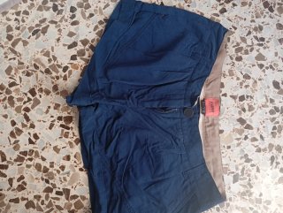 Pantaloni corti blu