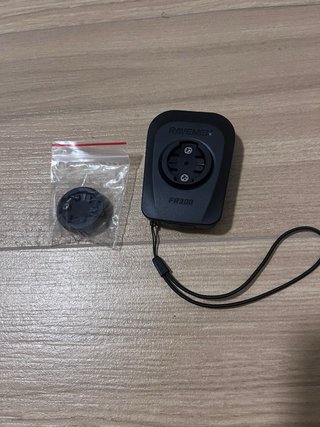Faro delantero Ravemen F300