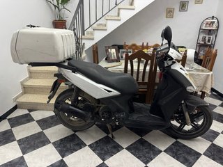 KYMCO Agility City 125