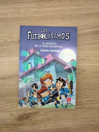 Los Futbolísimos una novela intrigante