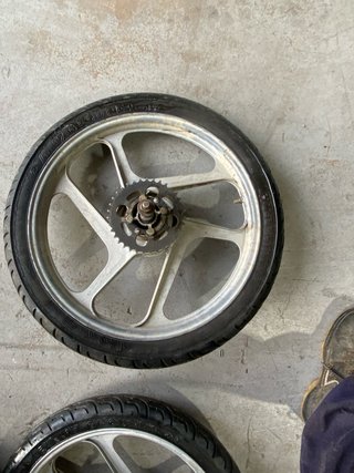 Llantas 17 Derbi Variant Start 5