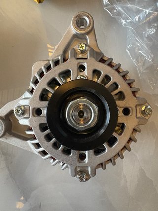 Alternador HELLA 8EL 011 710-651