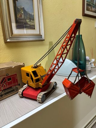 Grua giocattolo GAMDA
