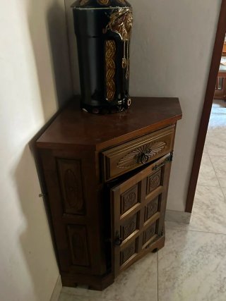 ARMARIO de ESQUINA de madera, PRECIO NEGOCIABLE