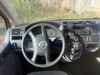 Volkswagen Transporter T5 2005
