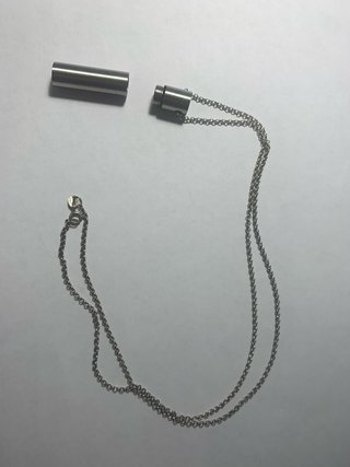 Colgante recipiente con cadena