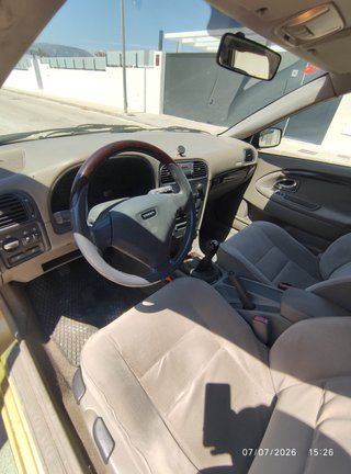 Volvo V40 2002