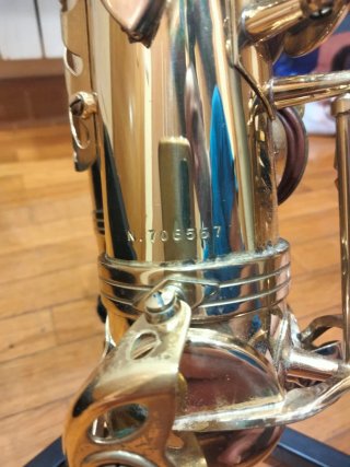 Saxofón Selmer Serie III