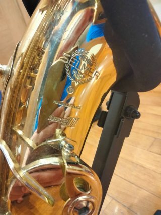 Saxofón Selmer Serie III