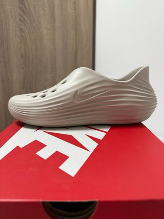 Zapatillas Nike ReactX Rejuven8 Beige Talla 39