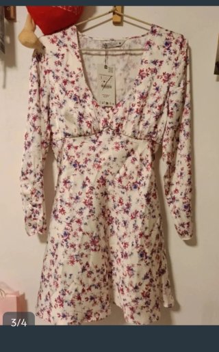Precioso vestido floral Zara Talla S NUEVO