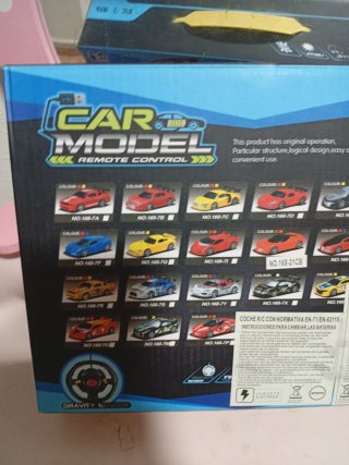 Coche teledirigido R/C 1:22