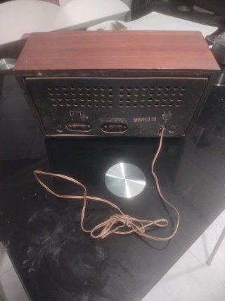 Radio Modelo 18 - 1949