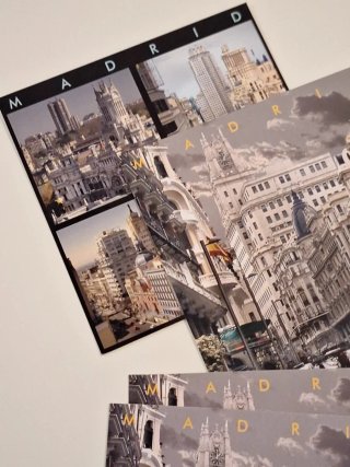 5 Postales Madrid Gran Vía Cuadrada