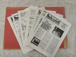 Lote 27 Periódicos Mundo Obrero 1975-76