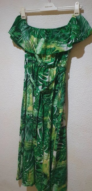 Vestido largo estampado tropical