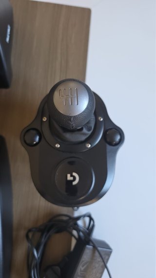 Logitech G923 Volante + Pedales + Palanca