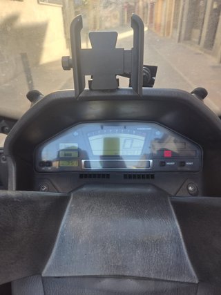 Suzuki Burgman 650cc 2005 Blava, sempre garatge
