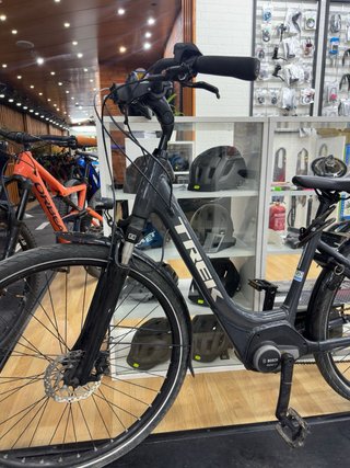 Bicicleta Eléctrica Trek Paseo