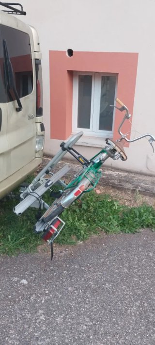 Portabicicletas bola EUFAB