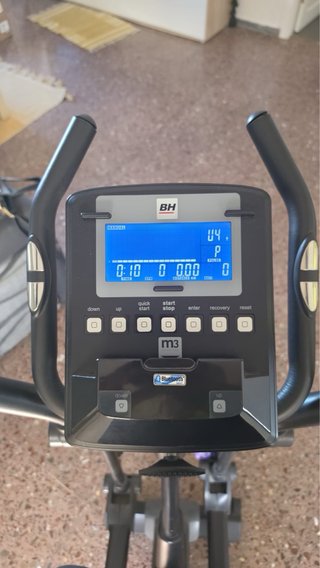 Elíptica BH ZK500