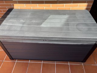 Baúl - Arcon Resina Keter Cortina 1 Gris