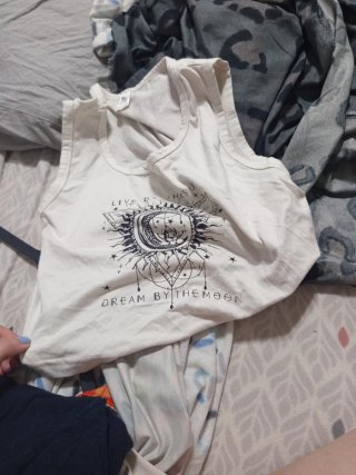 Camiseta tirantes blanca con estampado