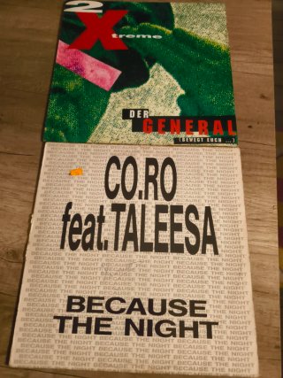 Vinilo CO.RO feat. TALEESA - Because The Night