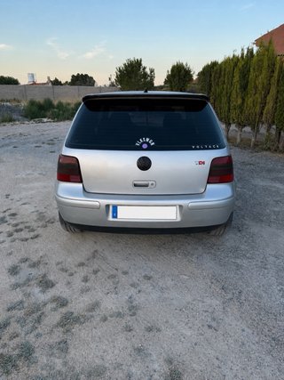 Volkswagen Golf 1.9TDI (2001) 130CV