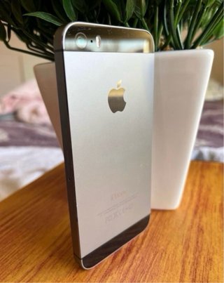 iPhone 5S Gris Espacial 16GB