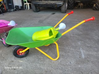 Carretilla Rolly Toys Verde y Amarilla