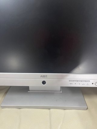 Monitor LCD Airis MW147 17 Plata