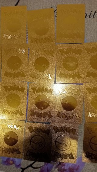 Cartas Pokémon Doradas V VMAX