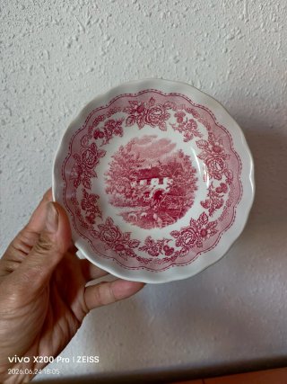 Plato Swiss Landscape 181 rojo 13cm