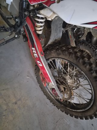 Pitbike REXO 250cc Enduro/Motocross Roja y Blanca