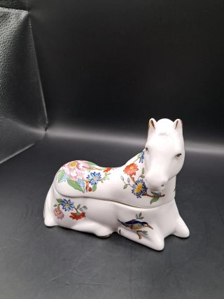 Caja de porcelana Aynsley inglesa