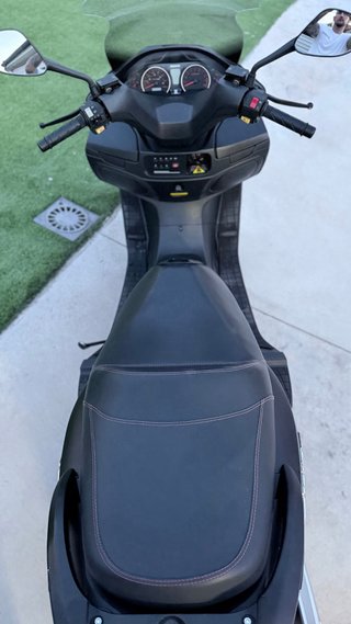 Adonis RY125T Maxi-Scooter